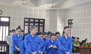 Tuyên án giám đốc cùng 17 đồng phạm làm giả hồ sơ đưa người xuất cảnh qua Canada