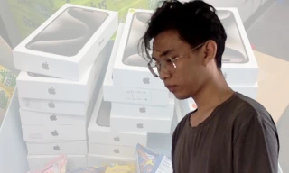 Khởi tố thanh niên người Thái Lan mang lậu 20 điện thoại Iphone 15 Pro Max vào Việt Nam