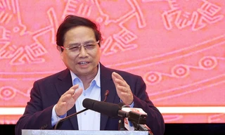 Thủ tướng Phạm Minh Chính chỉ đạo tháo gỡ các khó khăn để Đà Nẵng phát triển bứt phá