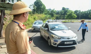 Công an Đà Nẵng lần đầu tiên cấp bằng lái xe 