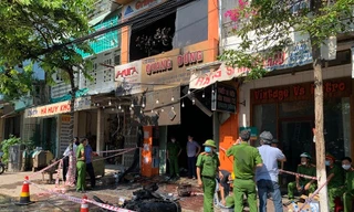 Hiện trường vụ cháy. Ảnh: Nguyễn Ngọc