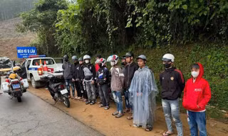 Đi “săn mây”, gây rối trật tự, nhóm thanh niên bị phạt hơn 100 triệu đồng