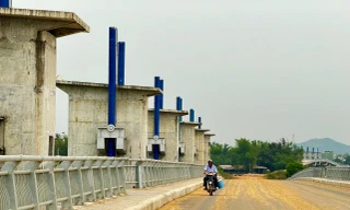 Vì sao dự án đập dâng gần 1.500 tỉ đồng ở Quảng Ngãi 'đắp chiếu'