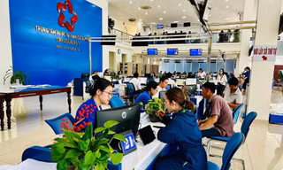 Vì sao 24 xã ở Quảng Ngãi không phát sinh thủ tục hành chính trong 4 ngày đầu làm việc?