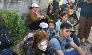 Nạn nhân thoát chết kể lại giây phút kinh hoàng khi xe khách mất lái lao xuống ruộng