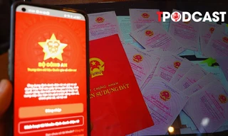 Giấy tờ điện tử tích hợp trên tài khoản VNeID có phải công chứng hợp đồng nhà đất ?