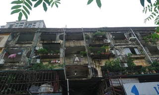 Nghịch lý tại khu chung cư 'nguy hiểm nhất' Thủ đô