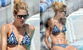 'Thiên thần nội y' khoe cơ bụng sáu múi