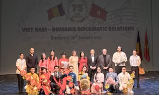 Ca sĩ Nguyễn Thu Lương vinh dự mang âm nhạc quê hương đến trời Âu