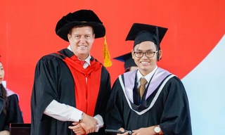 Sống hết mình thời sinh viên