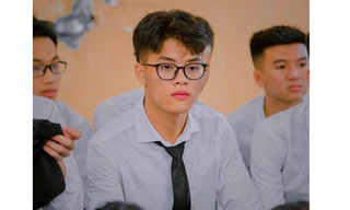 Nam sinh Ngoại Thương chia sẻ bí quyết đạt thành tích học tập ấn tượng và câu chuyện làm trái ngành