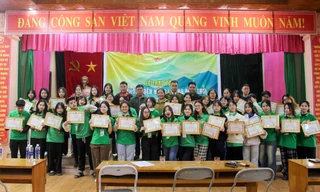 Chiến dịch Đông Ấm 2024 'Ánh dương miền sơn cước': Trao hy vọng, thắp ánh sáng