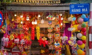 Phố Hàng Mã thay áo với những sắc màu rực rỡ trước thềm Trung thu
