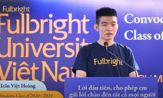 Chàng lập trình viên trẻ dùng công nghệ mở ra tương lai cho bản thân và cộng đồng người khiếm thị