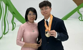 Nguyễn Sĩ Hiếu - Hành trình đến Huy chương Vàng Olympic Sinh học và những bài học trên giảng đường Y khoa