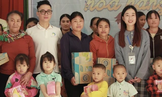 Ngắm nụ cười trẻ thơ nơi vùng cao miền Tây xứ Nghệ