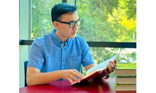 Ông bố của chủ nhân hàng loạt học bổng các trường Đại học uy tín ở Mỹ chia sẻ về kinh nghiệm chuẩn bị hồ sơ hiệu quả