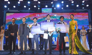 Tân Nam vương Duyên dáng Ngoại thương 2023: 'Mặc kệ bạn đã từng là người như thế nào, ngày mai sẽ là một ngày mới'