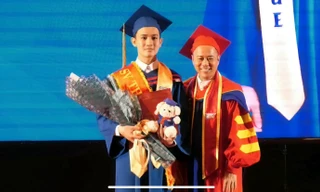 Á khoa Trường Đại học Sư phạm TP.HCM: 'Không có một nỗ lực học tập nào là hoang phí cả'