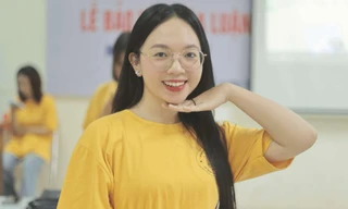 Nữ sinh trường Báo đam mê làm thiện nguyện giúp đỡ cộng đồng