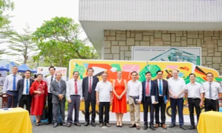 Chuyến xe hướng nghiệp Đức “mang triệu ước mơ” đến thành phố Huế