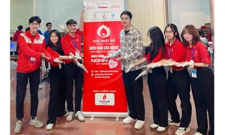 'Chủ Nhật Đỏ': Sinh viên khắp Hà Nội cùng lan tỏa tinh thần nhân ái tới cộng đồng