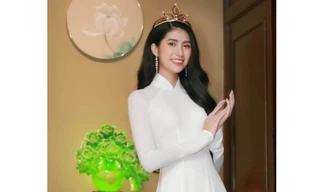 Hoa khôi Nam Bộ 2022 cao 1,8m đẹp dịu dàng trong tà áo dài trắng