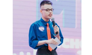 Hành trình nửa thập kỷ của chàng trai đam mê chinh phục những cuộc thi nói trước công chúng