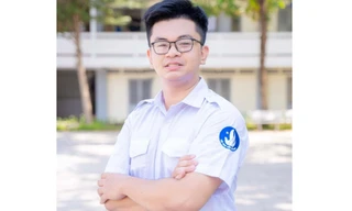 Thanh xuân rực rỡ khi có màu áo xanh của Đoàn và màu áo trắng của Hội