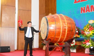 Đại học Thương mại khai giảng năm học mới theo hình thức trực tuyến