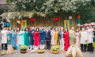 Trường Đại học Ngoại thương tổ chức Chương trình 'Tết sum vầy, Xuân bình an' năm 2023