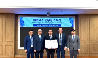 GS.TS Nguyễn Trung Việt, Hiệu trưởng Trường Đại học Thủy lợi được bổ nhiệm Giáo sư danh dự tại Đại học Keimyung,Hàn Quốc