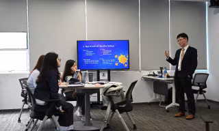 Nhà báo Nguyễn Tuấn Anh chia sẻ về chiến lược phát huy hiệu quả của truyền thông trong tuyển sinh tại trường USTH