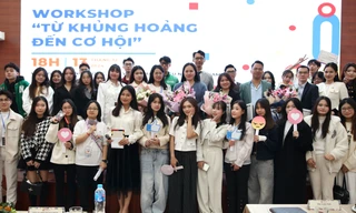 Workshop ‘Từ khủng hoảng đến cơ hội’ - Nơi sinh viên làm chủ sân chơi truyền thông