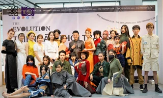 Hút mắt với 'show' thời trang độc lạ của SV Kiến trúc