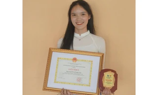 Nữ cán bộ Đoàn – Hội tiêu biểu của UEL đạt danh hiệu Sinh viên 5 Tốt cấp Trung ương