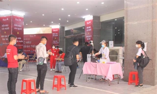 Tuổi trẻ tháng 10: 'Sẻ chia giọt hồng - Kết nối con tim'