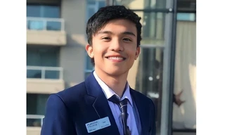 Chàng trai 10X từ ‘thị trấn nhỏ’ đến Đại học Cambridge