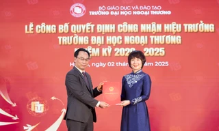 Thứ trưởng Hoàng Minh Sơn: 'Đặt nhiều kỳ vọng và tin tưởng vào tân Hiệu trưởng Trường Đại học Ngoại thương'