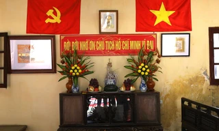 Ghé thăm ngôi nhà đặc biệt tại Phú Thượng còn in hằn dấu chân Bác