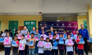 Dự án nuôi em – cho đi những yêu thương, nhận lại niềm hạnh phúc