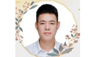 'Nhà vô địch điểm A' đạt danh hiệu 'sinh viên 5 tốt' tiêu biểu cấp Trung ương.