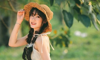 Nữ sinh trường Đại học Hòa Bình khiến ‘dân tình’ mê mệt vì bộ ảnh quá đỗi ngọt ngào