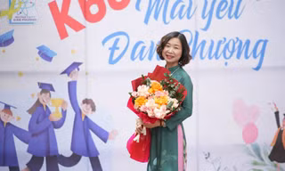 Hành trình của một người thầy: Những câu chuyện phía sau bục giảng