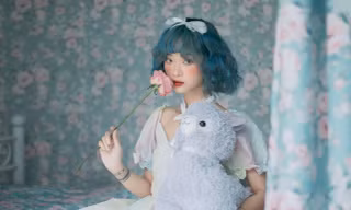Nữ diễn viên chính trong MV Chuyện Rằng: “Cuộc sống giống như hộp kẹo Socola đủ vị”