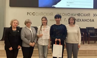 Thắp sáng đam mê, tối ưu thành tích: Du học sinh Việt chinh phục Toán học nơi trời Nga