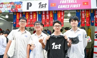 Khi lịch sử bóng đá Việt 'hội ngộ' tương lai công nghệ