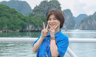 Chân dung nữ sinh tặng hoa cho Tổng Bí thư, Chủ tịch nước Tập Cận Bình với loạt thành tích 'khủng'