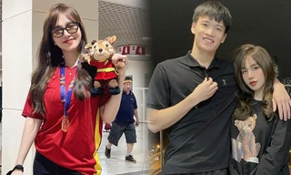 Bạn gái của tiền vệ Hoàng Đức rạng rỡ tạo dáng cùng tấm HCV của U23