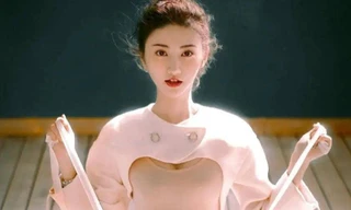 Showbiz 6/4: Cảnh Điềm xuất hiện giữa scandal bị bạn trai cũ phát tán video nóng